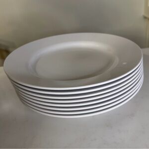 Crate and barrel Aspen rimmed melamine Elegant White Dinner 8 Plate Set, 10.2”